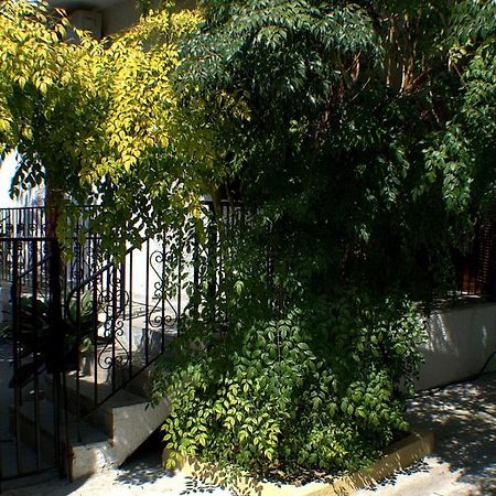 Ferienwohnung House Inside Garden Volos Exterior foto