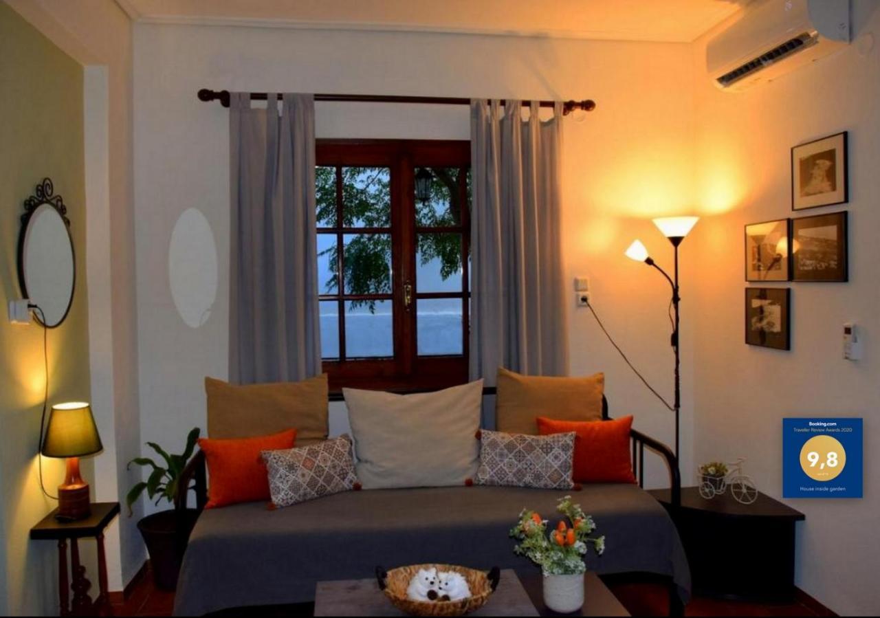 Ferienwohnung House Inside Garden Volos Exterior foto