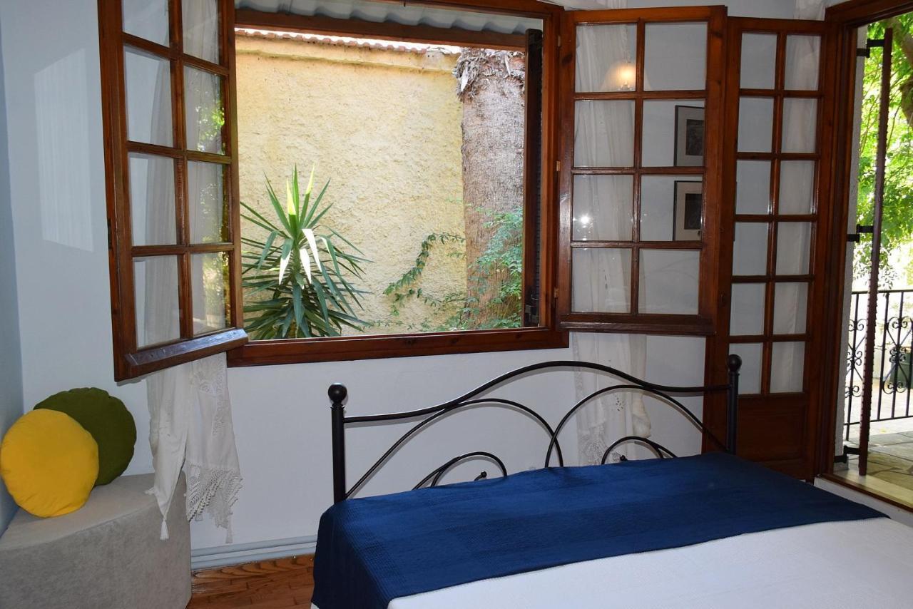 Ferienwohnung House Inside Garden Volos Exterior foto